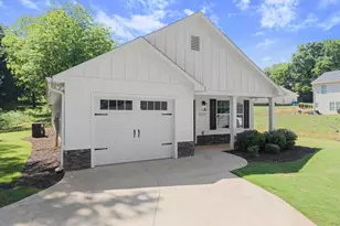 1672 Meadowlark Ln, Gainesville, GA 30501 - Photo 17