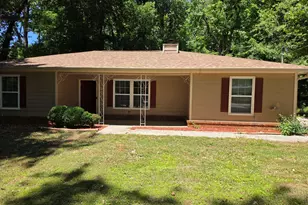 586 Ridge Ave SW, Mableton, GA 30126 - Photo 1