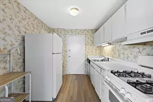 215 Piedmont Ave NE, Atlanta, GA 30308 - Photo 13