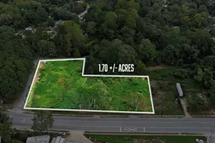 657 S Broad St, Toccoa, GA 30577 - Photo 1