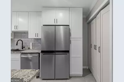 1704 Brighton Point, Atlanta, GA 30328 - Photo 7