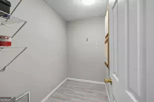 1704 Brighton Point, Atlanta, GA 30328 - Photo 27