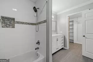 1704 Brighton Point, Atlanta, GA 30328 - Photo 21