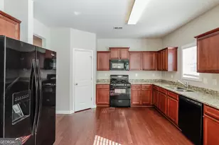 4217 Pearhaven Ln SW, Gainesville, GA 30504 - Photo 3