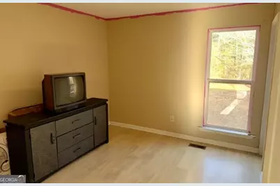 6523 Elberton Highway, Dewy Rose, GA 30634 - Photo 15