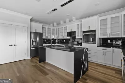 392 Price Place, Norcross, GA 30071 - Photo 13