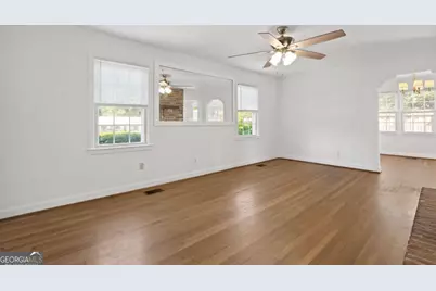 1217 E Derenne Avenue, Savannah, GA 31406 - Photo 29