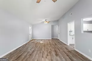 816 Waterfield Dr, Hinesville, GA 31313 - Photo 3