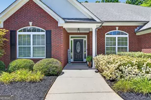 229 Hummingbird Ct, Hampton, GA 30228 - Photo 3