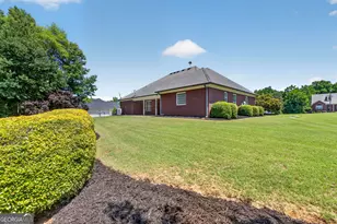 229 Hummingbird Ct, Hampton, GA 30228 - Photo 41