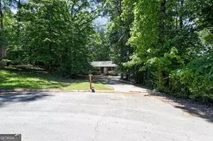 8997 Norwalk Ct, Jonesboro, GA 30238 - Photo 5