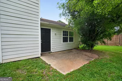 1767 Dunbarton Drive, Lithonia, GA 30058 - Photo 9