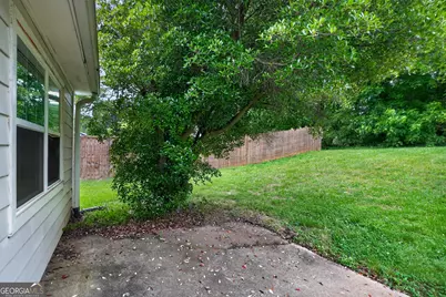 1767 Dunbarton Drive, Lithonia, GA 30058 - Photo 3