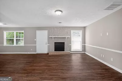 1767 Dunbarton Drive, Lithonia, GA 30058 - Photo 13