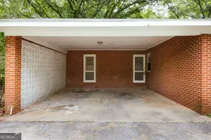 135 Cavalier Ct, Athens, GA 30606 - Photo 5