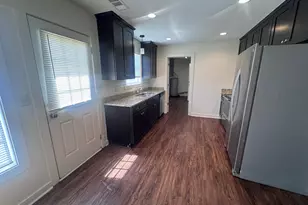 135 Shuman Ln, Dublin, GA 31021 - Photo 3