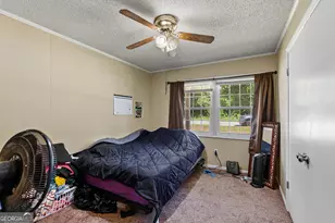 275 Green St E, Pelham, GA 31779 - Photo 11
