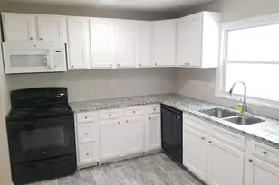 2467 Calvin Ave, East Point, GA 30344 - Photo 5