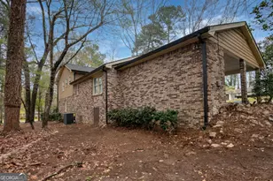 1481 Smokehouse Ln, Stone Mountain, GA 30088 - Photo 25