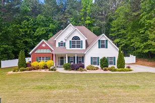 294 Whisper Creek Dr, Senoia, GA 30276 - Photo 3
