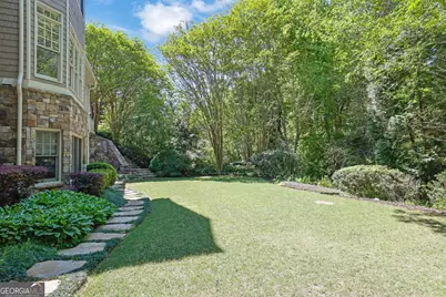 160 Trimble Crest Drive, Sandy Springs, GA 30342 - Photo 11