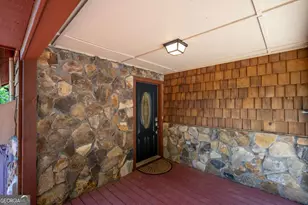 561 Summit Ln, Ellijay, GA 30540 - Photo 5