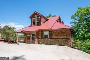 561 Summit Ln, Ellijay, GA 30540 - Photo 3
