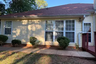 135 Taylor Len Dr, Lagrange, GA 30240 - Photo 9