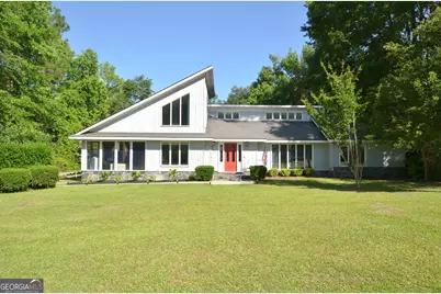 1222 4th Avenue, Eastman, GA 31023 - Photo 1