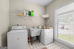 466 Bob Smith Rd, Sharpsburg, GA 30277 - Photo 37