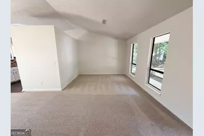 817 Greenhedge Way, Stone Mountain, GA 30088 - Photo 7