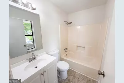 817 Greenhedge Way, Stone Mountain, GA 30088 - Photo 13