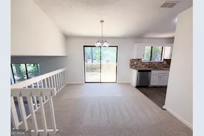 817 Greenhedge Way, Stone Mountain, GA 30088 - Photo 5
