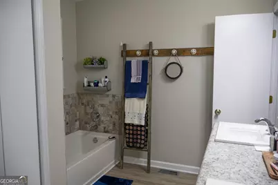 179 Country Walk, Cleveland, GA 30528 - Photo 21
