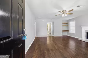 113 Calico Loop, Grantville, GA 30220 - Photo 3