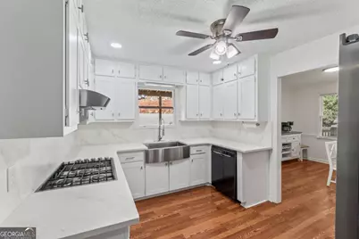 725 Nix Drive, Gainesville, GA 30501 - Photo 13