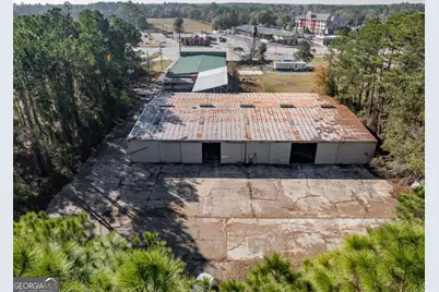 2023 Memorial Drive, Waycross, GA 31501 - Photo 1