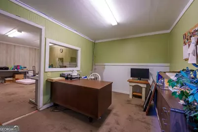 2023 Memorial Drive, Waycross, GA 31501 - Photo 15
