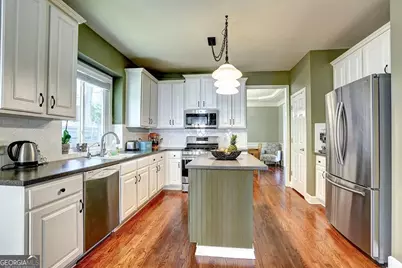 10995 10995 Kimball Crest Drive, Alpharetta, GA 30022 - Photo 7