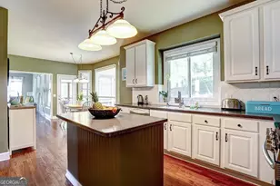 10995 10995 Kimball Crest Dr, Alpharetta, GA 30022 - Photo 5