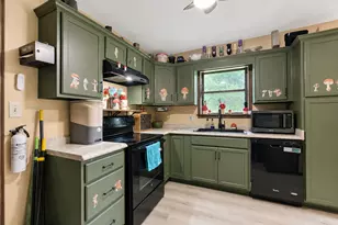 130 Goodman Dr, Fayetteville, GA 30215 - Photo 5