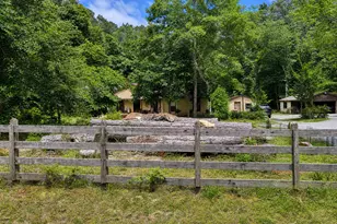 130 Goodman Dr, Fayetteville, GA 30215 - Photo 3