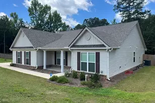 378 Riley Cir NW, Milledgeville, GA 31061 - Photo 1