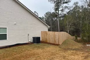 378 Riley Cir NW, Milledgeville, GA 31061 - Photo 3