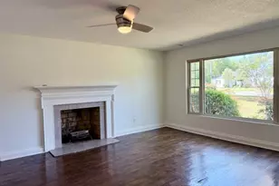 347 S College St, Metter, GA 30439 - Photo 5
