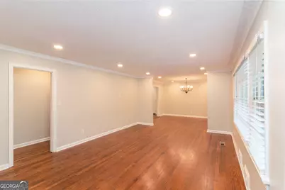 4090 Land O Lakes Drive NE, Atlanta, GA 30342 - Photo 17