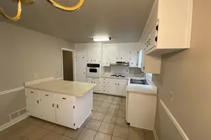 6092 Prestige Valley Rd, Morrow, GA 30260 - Photo 3