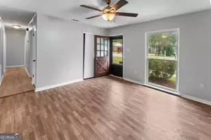 320 W Whatley St, Pooler, GA 31322 - Photo 5
