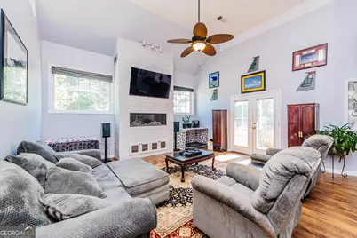 204 Clayton Court, Warner Robins, GA 31088 - Photo 7