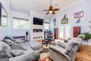 204 Clayton Ct, Warner Robins, GA 31088 - Photo 7